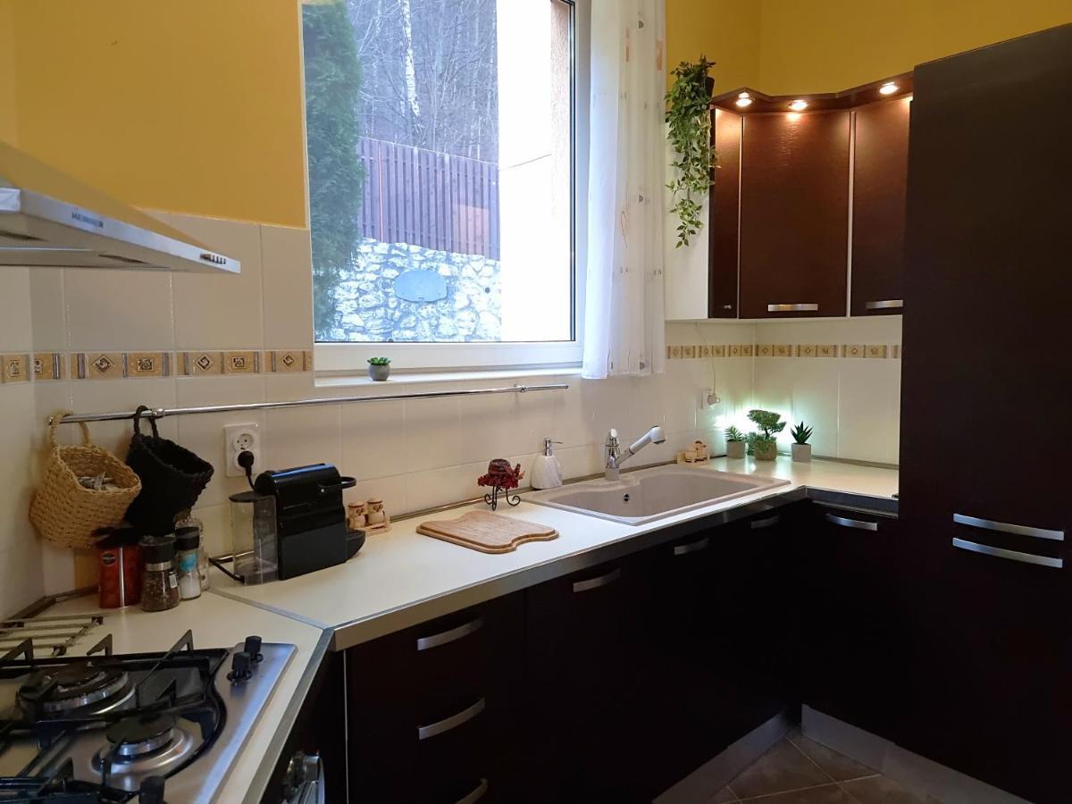 Marble Villa: Luxury Estate - Central But Intimate Sinaia Zewnętrze zdjęcie
